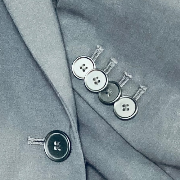 Ann Taylor 2 PC Petite Navy Tropical Wool Suit - 6P - Picture 4 of 6